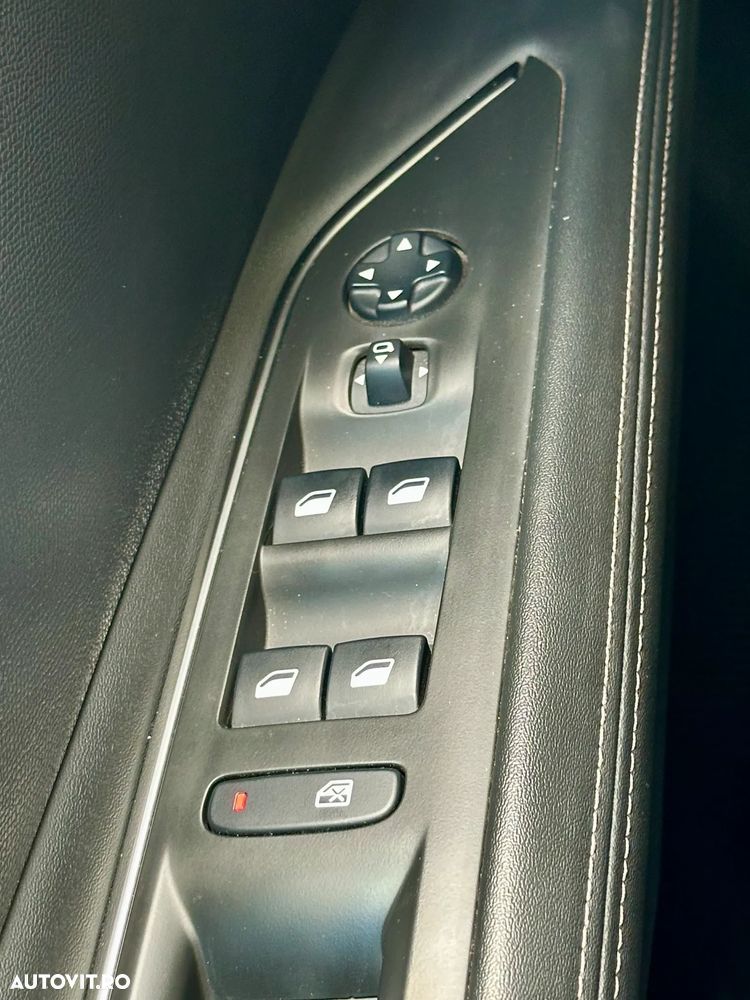 Peugeot 3008 - 21