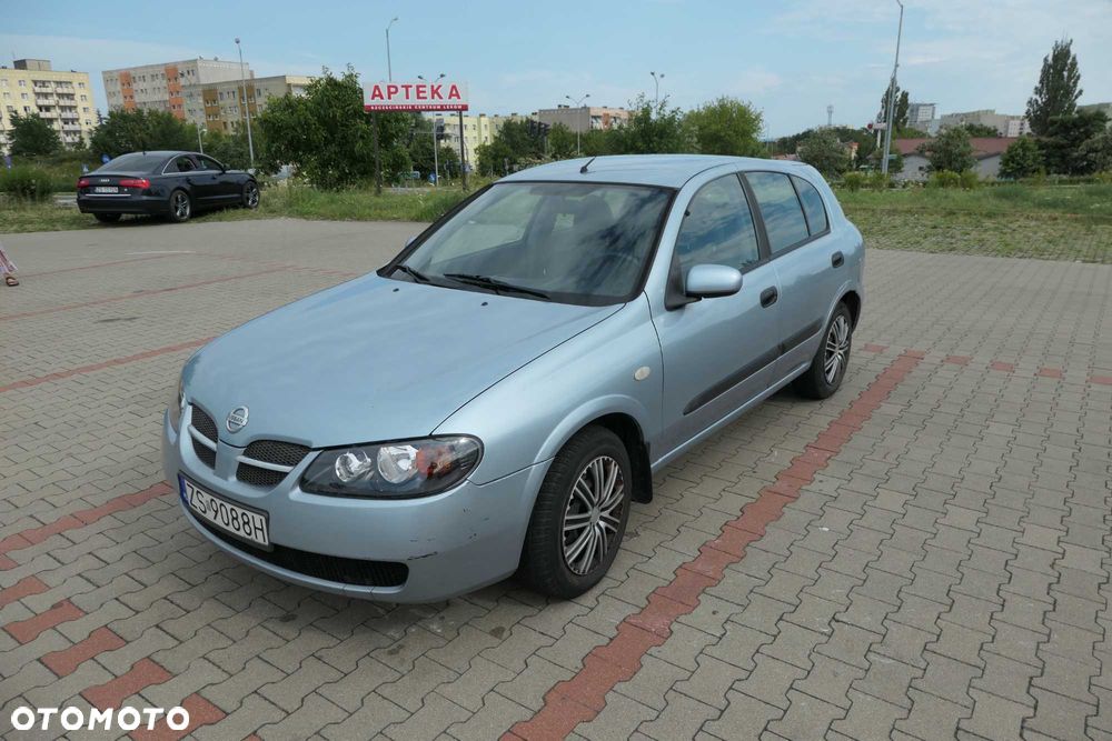 Nissan Almera - 2