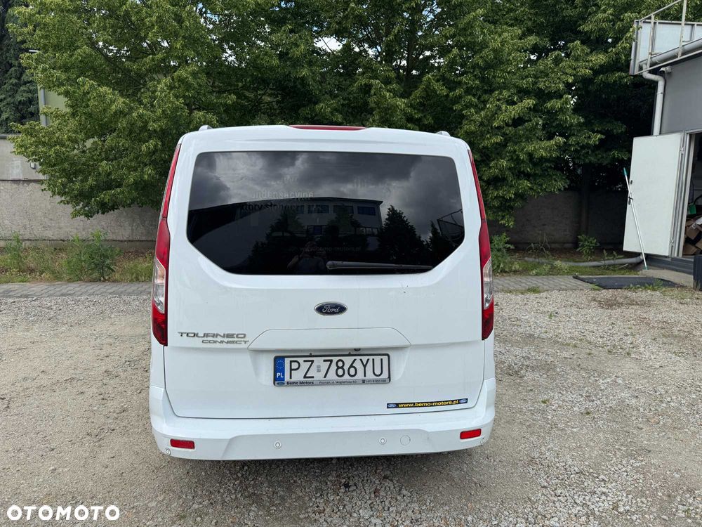 Ford Tourneo Connect - 3