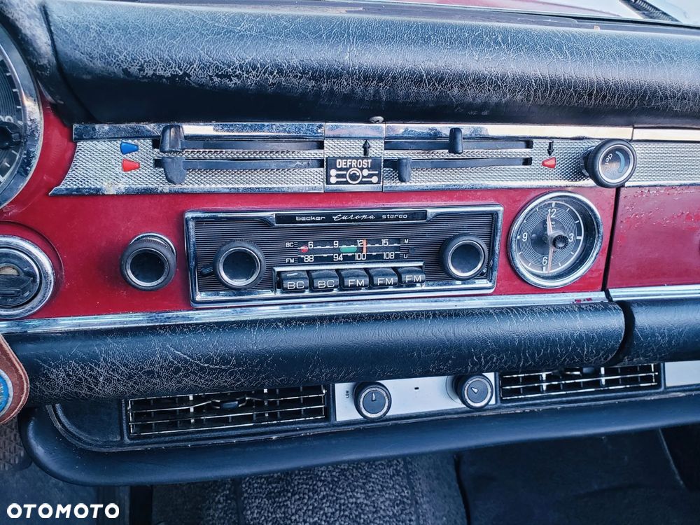 Mercedes-Benz SL - 23