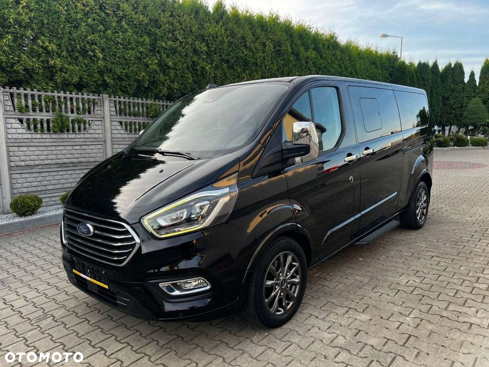 Ford Tourneo Custom - 5
