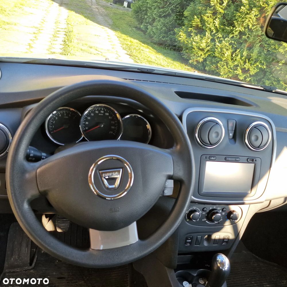 Dacia Sandero 0.9 TCe Laureate - 3