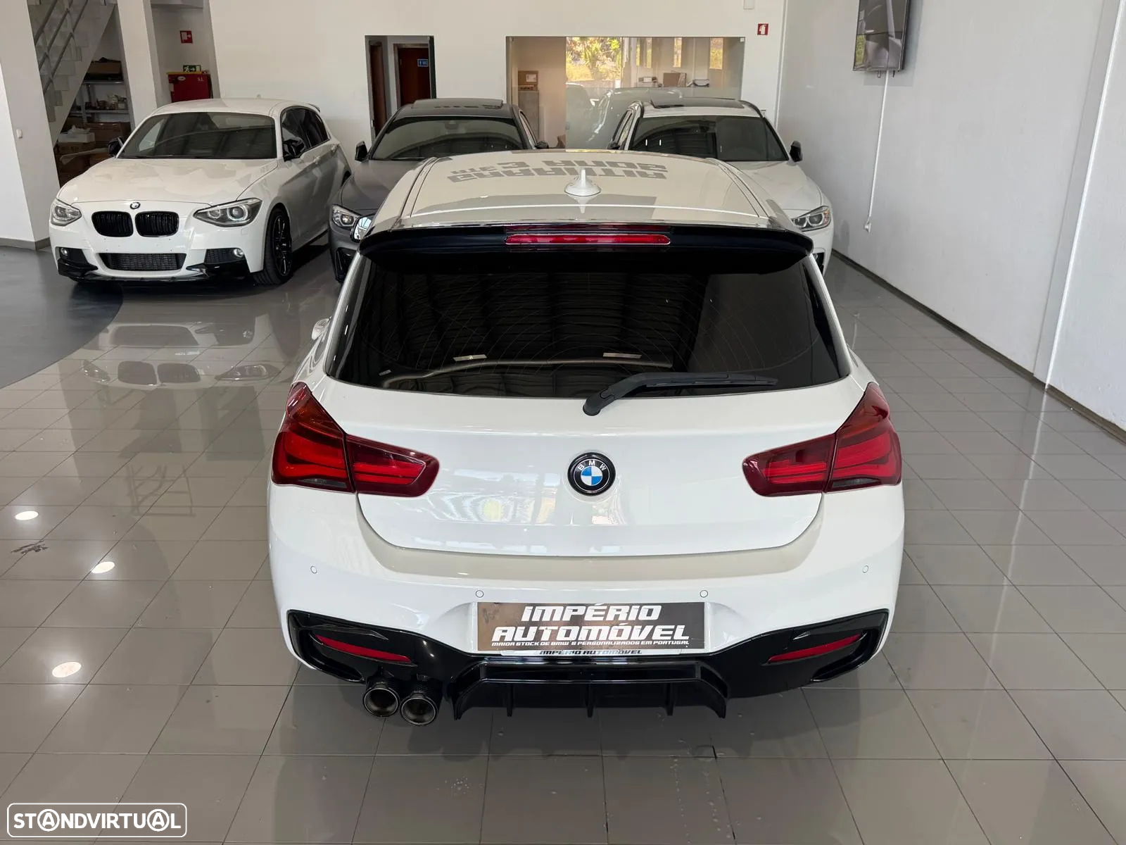BMW 120 d Pack M - 12