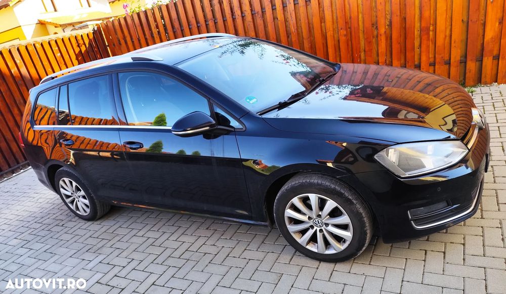 Volkswagen Golf 1.6 BlueTDI DSG Comfortline - 3