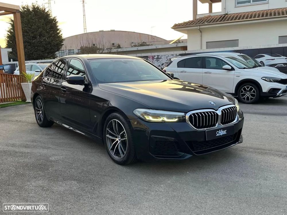 BMW 520 d Pack Desportivo M Auto - 3