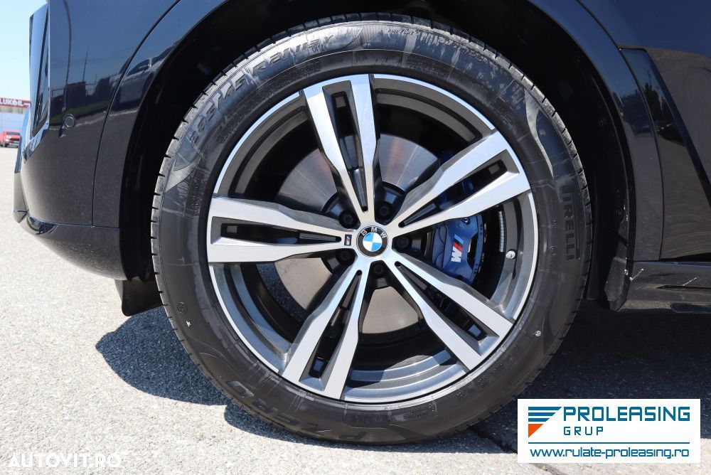 BMW X7 - 7