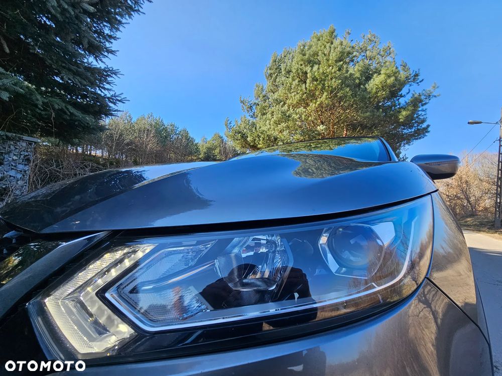 Nissan Qashqai 1.2 DIG-T N-Vision - 15