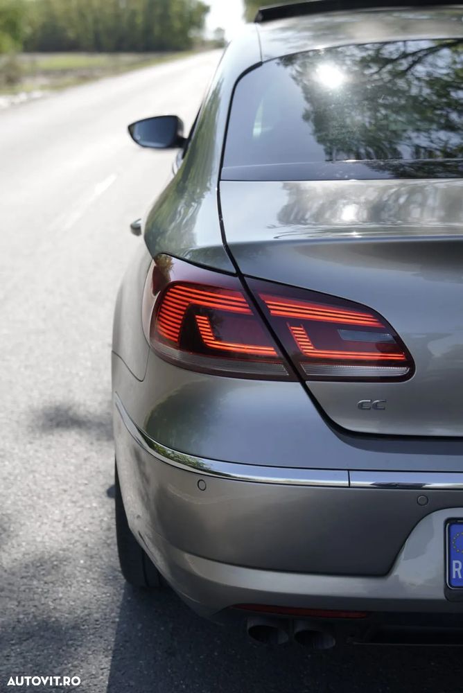 Volkswagen Passat CC 2.0 TDI BlueMotion Technology DSG Exclusive - 18