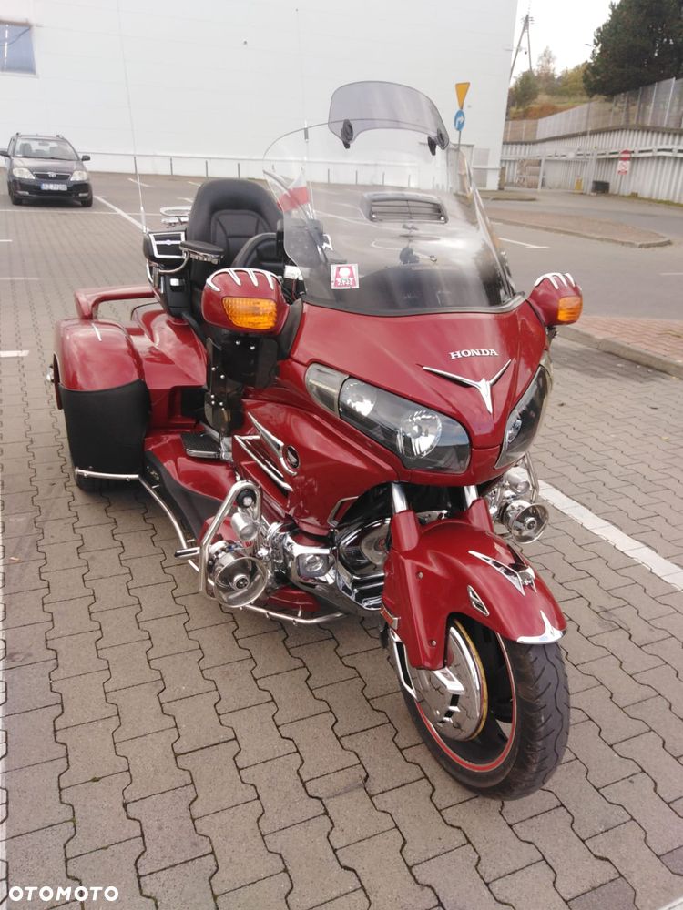 Honda GL - 10