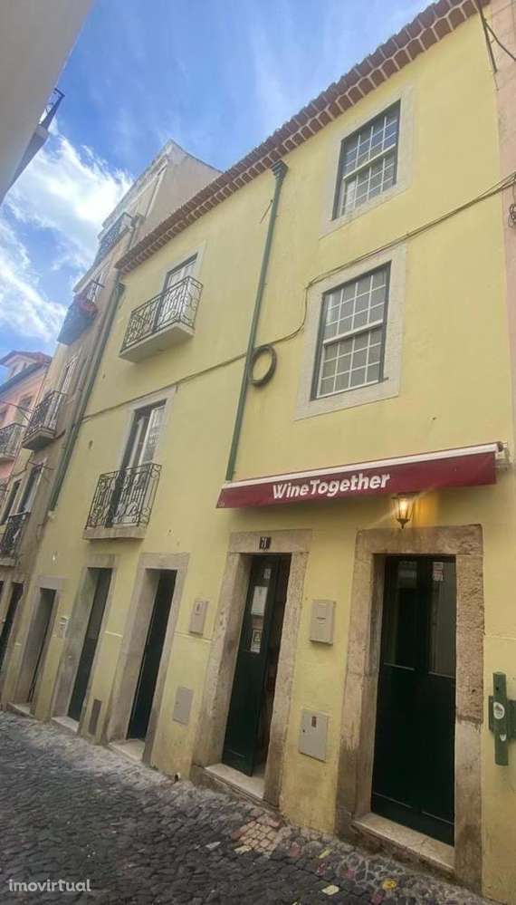 Loja com Esplanada no Coração de Alfama - Grande imagem: 2/16