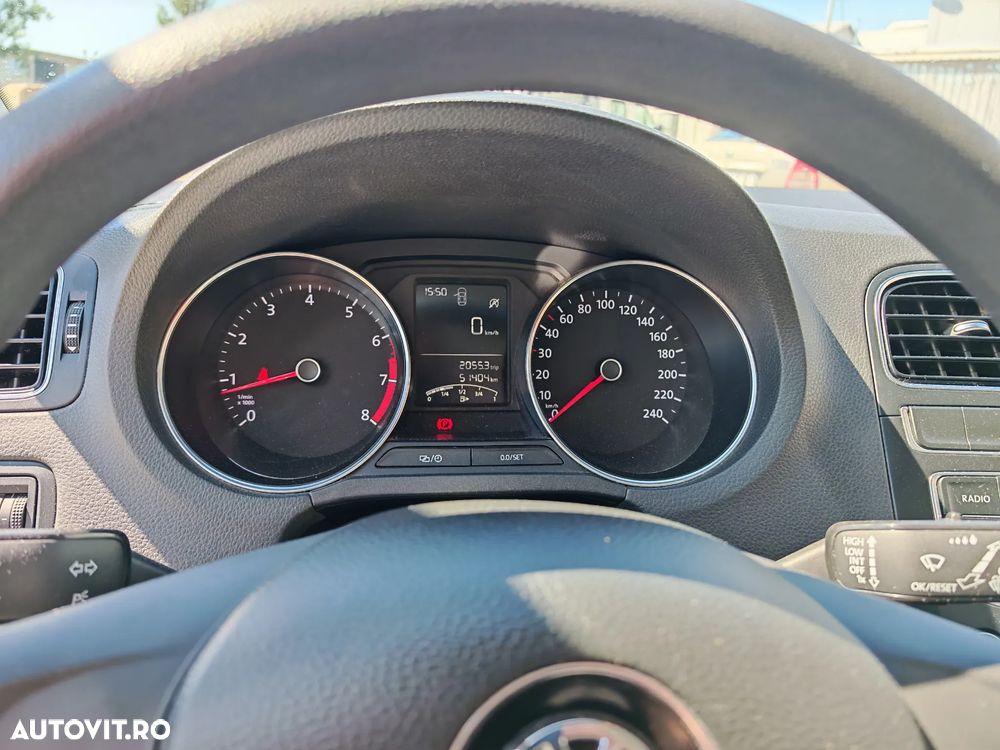 Volkswagen Polo 1.2 TSI BMT Comfortline - 10