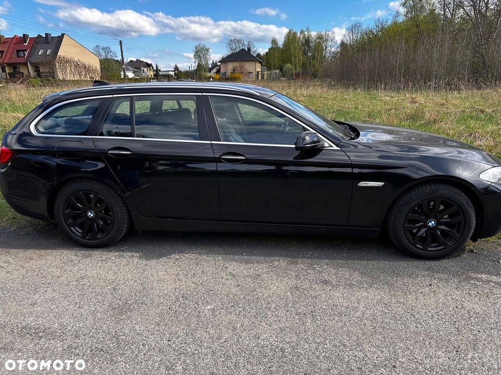 BMW Seria 5 520d Touring - 22
