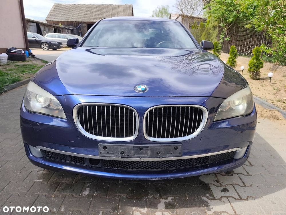 BMW Seria 7 750i L xDrive - 3
