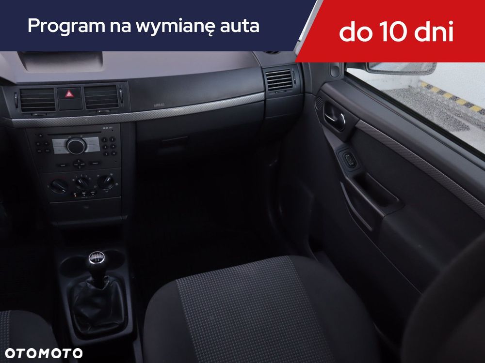 Opel Meriva - 10