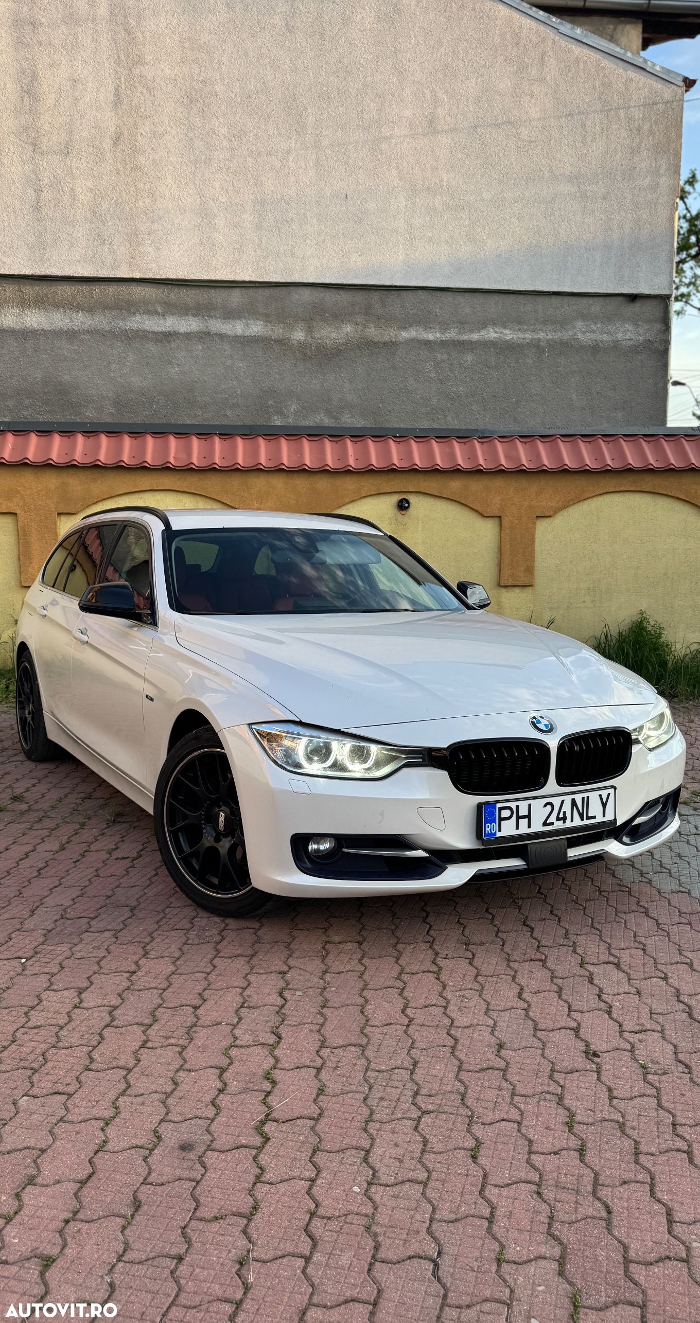 BMW Seria 3 328i Touring Sport-Aut. Sport Line - 1