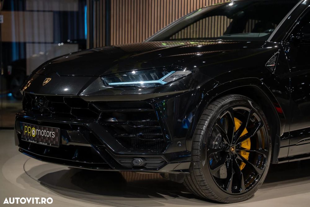 Lamborghini URUS - 6