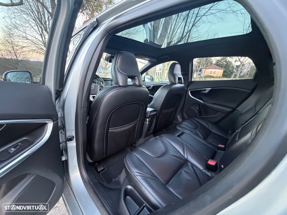 Volvo V40 D4 RDesign - 33