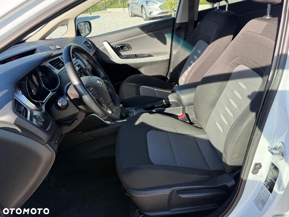 Kia Ceed - 15