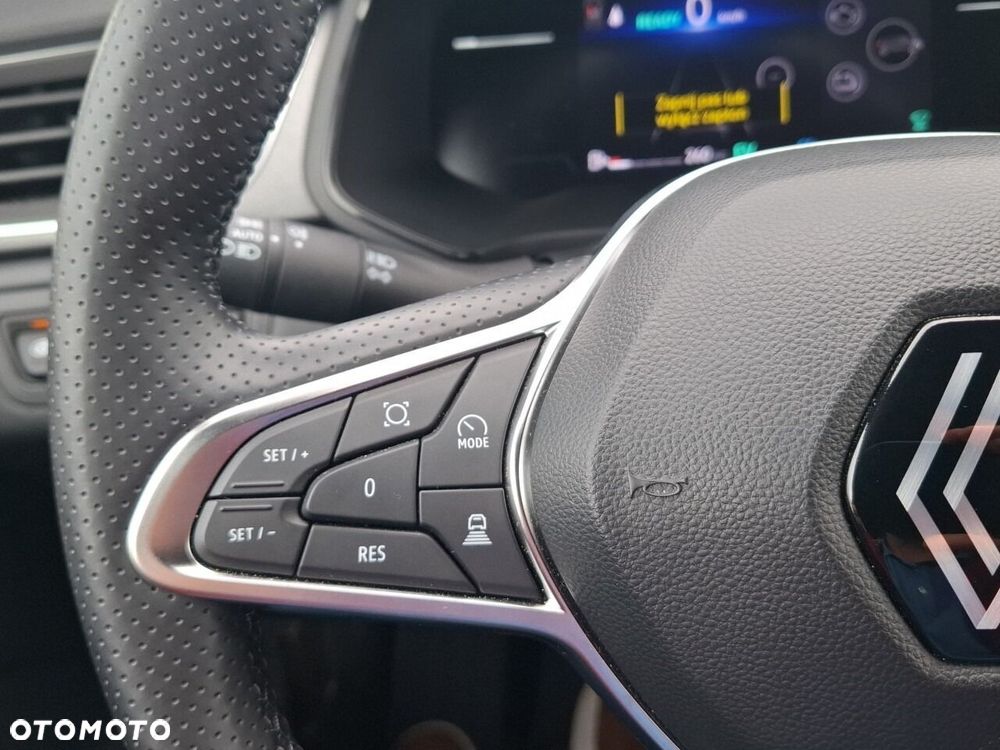 Renault Captur - 25