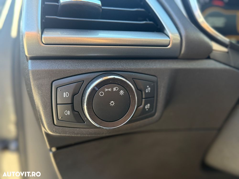 Ford Mondeo 2.0 TDCi Start-Stopp PowerShift-Aut. Vignale - 14