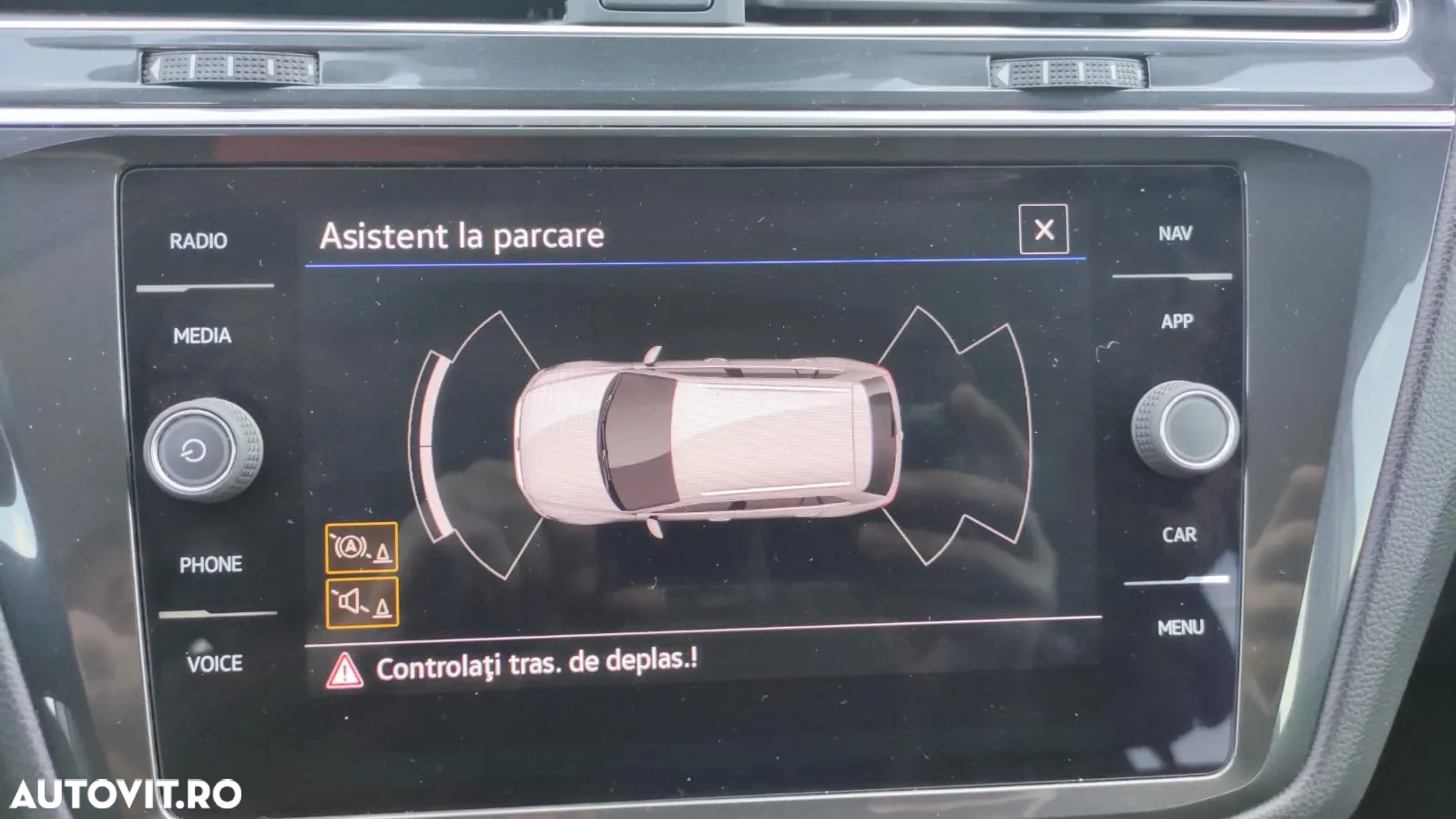 Volkswagen Tiguan 2.0 TDI SCR Life - 14