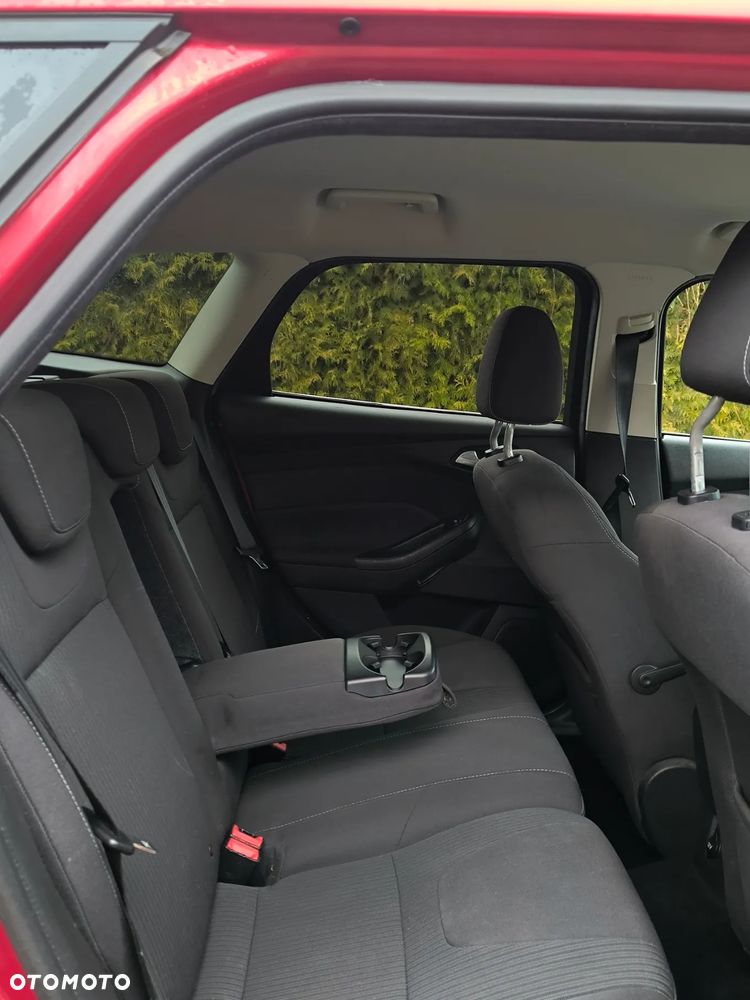 Ford Focus 2.0 TDCi DPF Titanium - 16