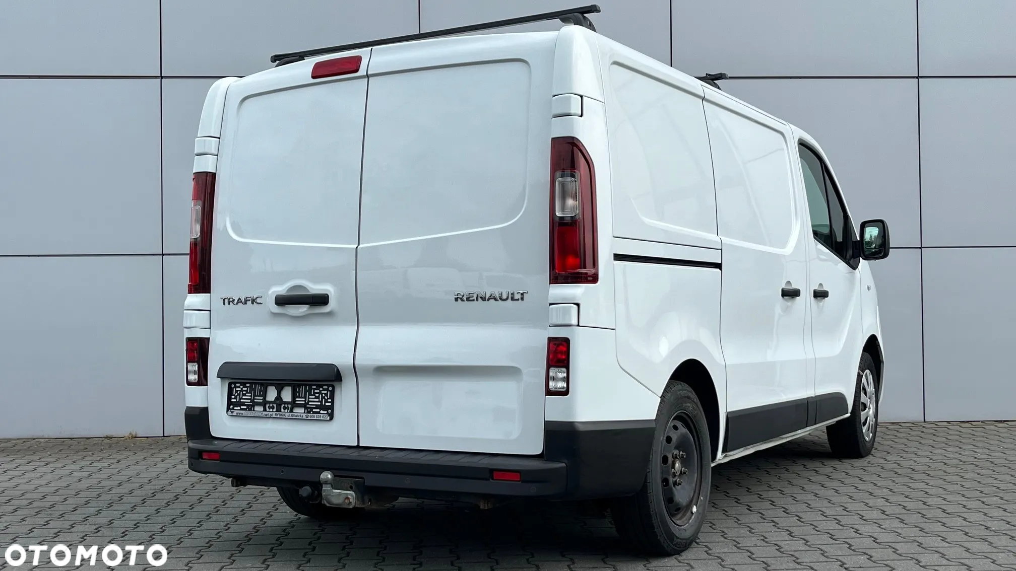 Renault Trafic - 9