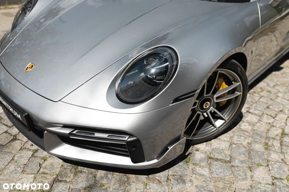 Porsche 911 Turbo S - 2
