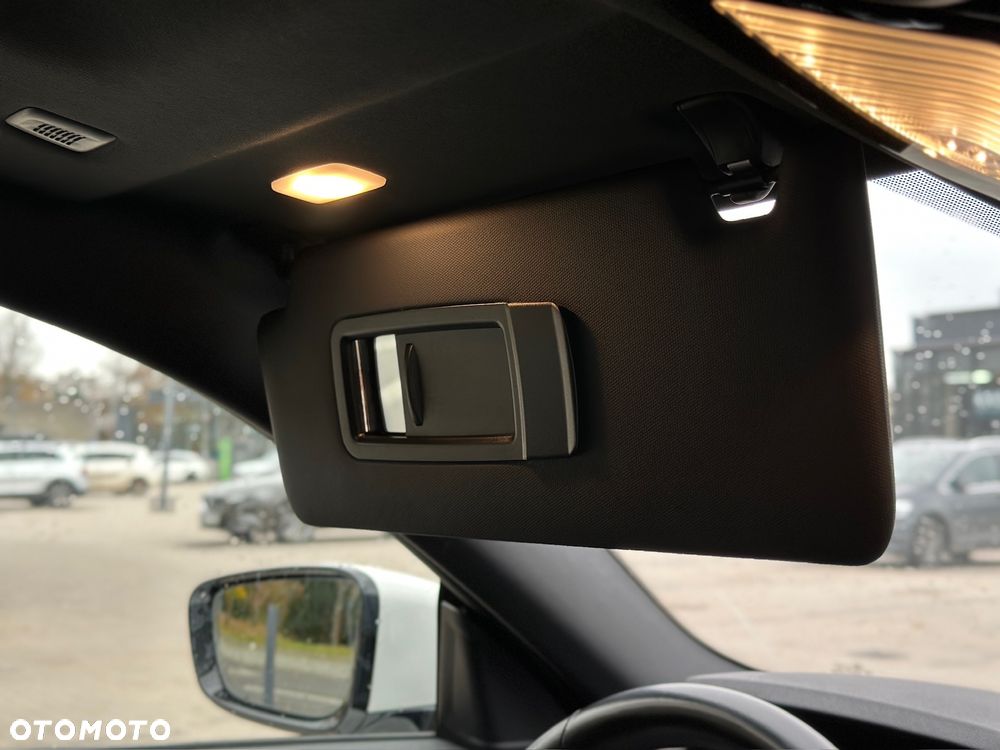 BMW Seria 2 220i M Sport sport - 29