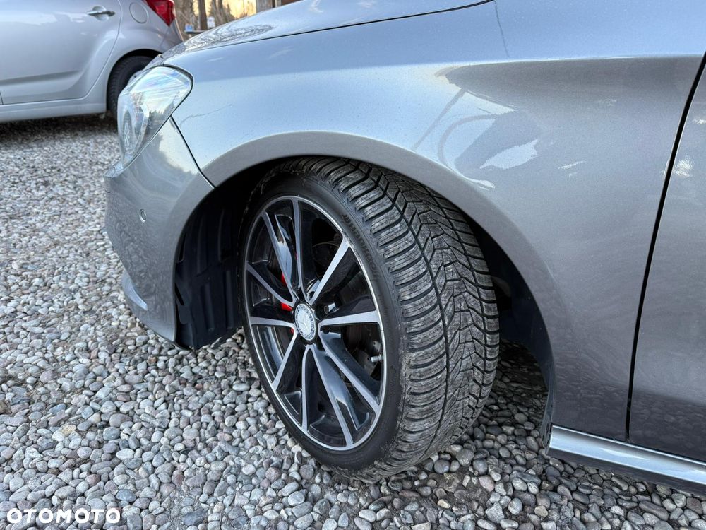 Mercedes-Benz CLA 220 d 7G-DCT SCORE - 4