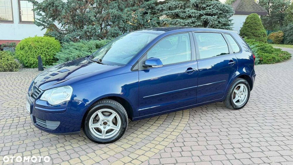 Volkswagen Polo - 8