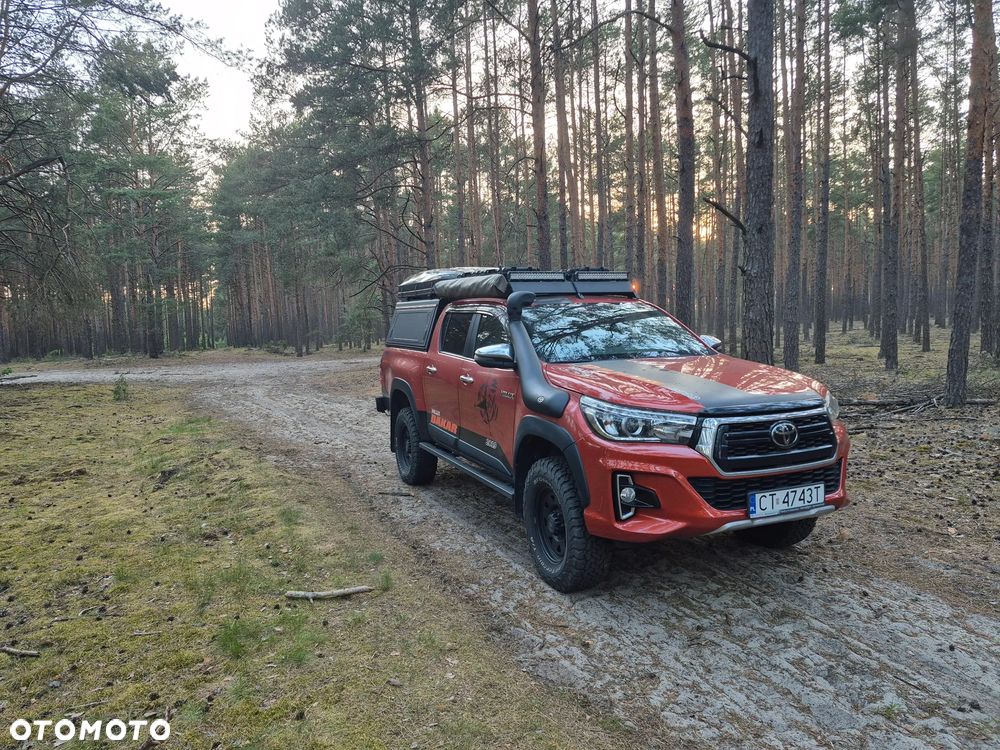 Toyota Hilux 2.4 D-4D Double Cab Dakar 4x4 - 5