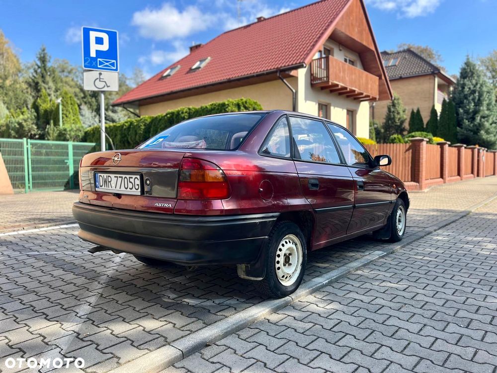 Opel Astra - 7