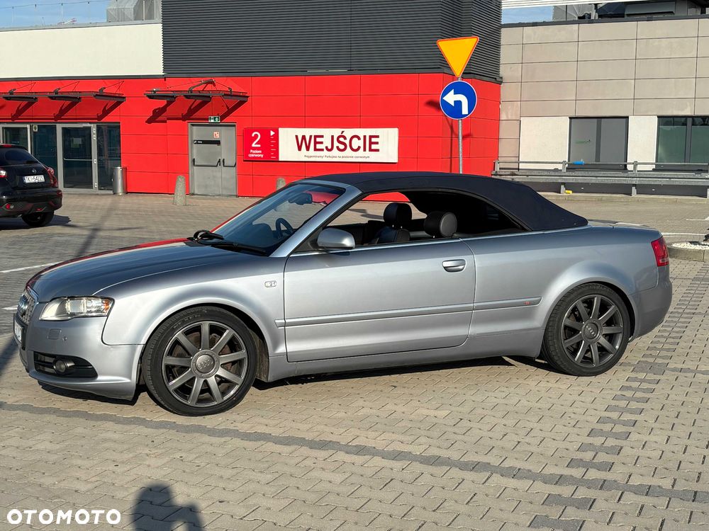 Audi A4 Cabrio - 1