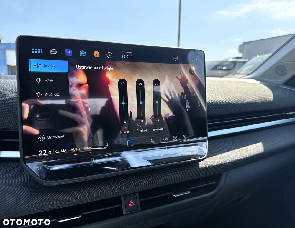 Volkswagen T-Roc - 25