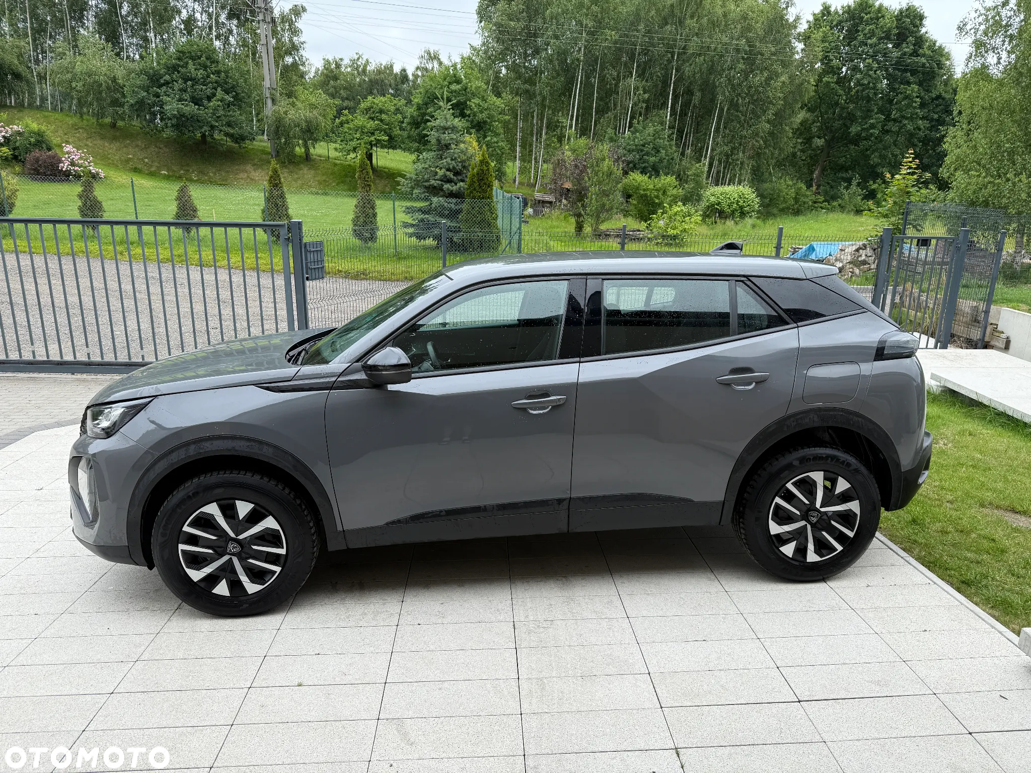 Peugeot 2008 PureTech 100 Stop&Start Allure - 4
