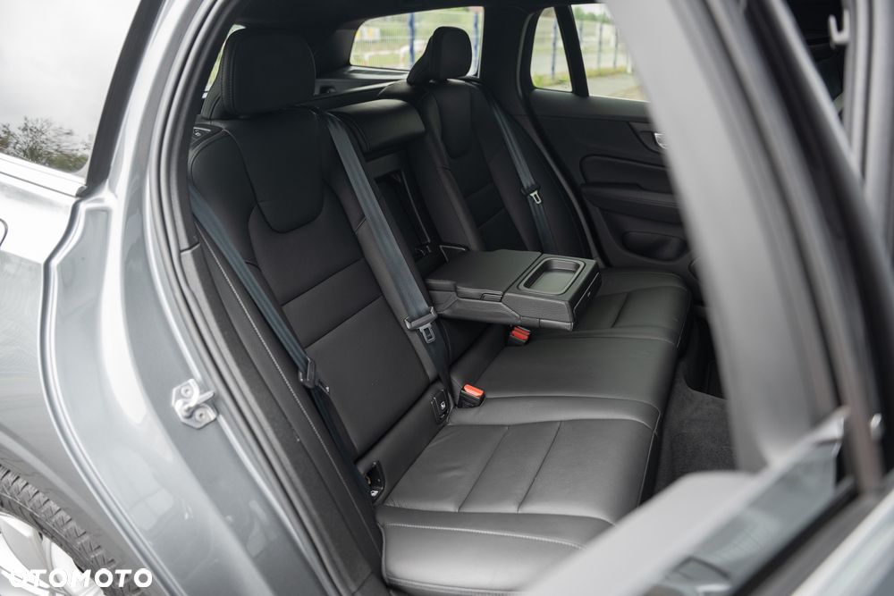 Volvo V60 - 36