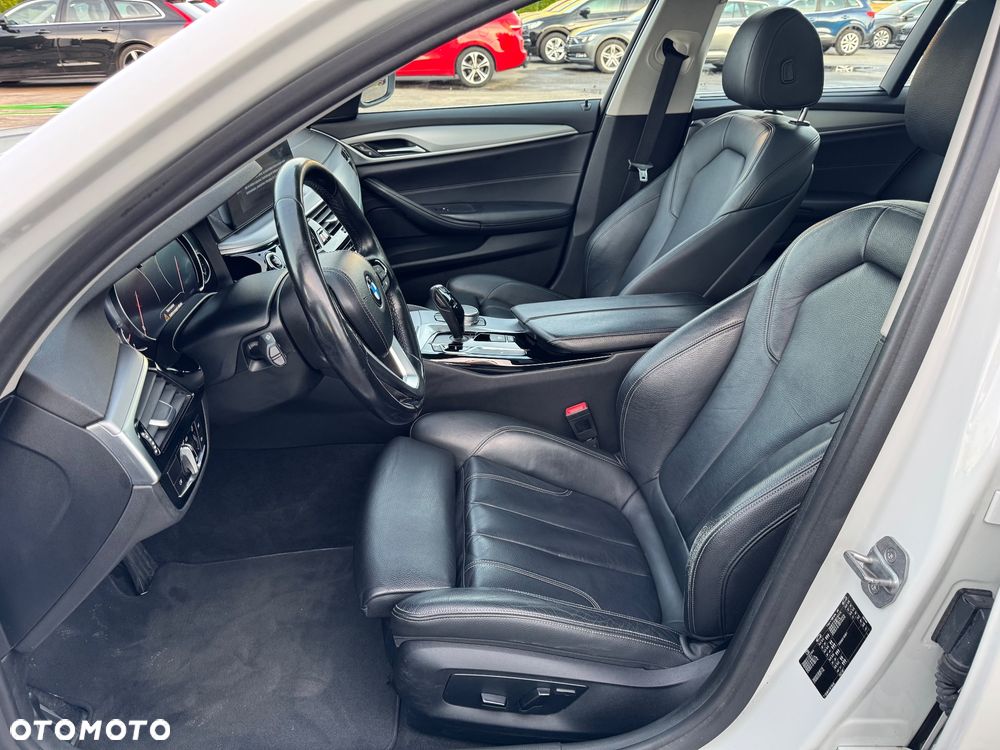 BMW Seria 5 - 8
