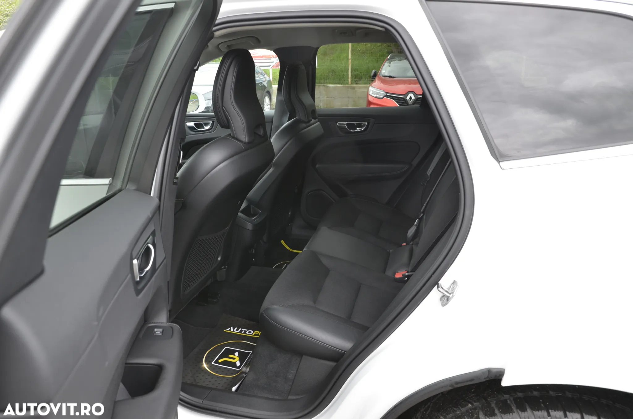 Volvo XC 60 D3 Inscription - 15