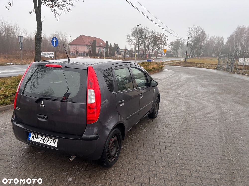 Mitsubishi Colt - 6