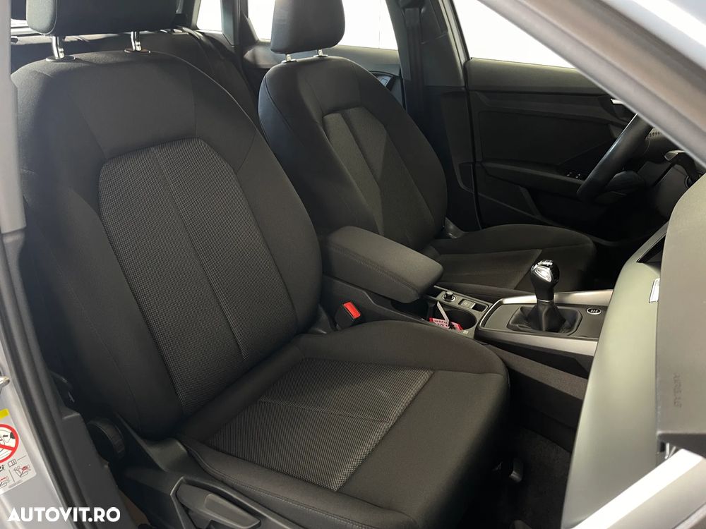 Audi A3 ack 2.0 30 TDI Advanced - 9