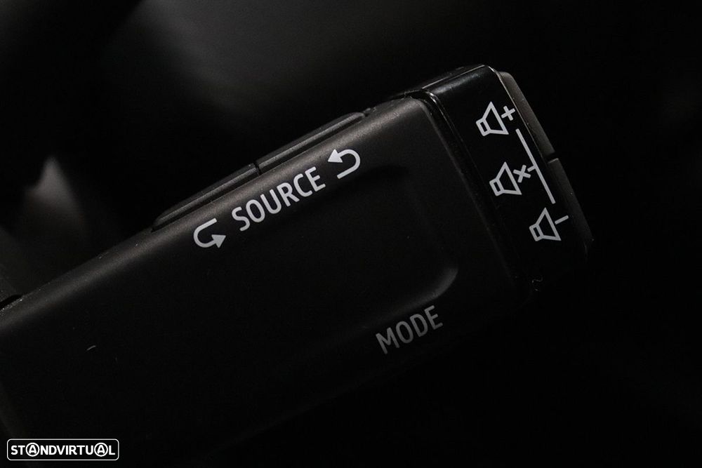 Renault Clio 1.0 TCe RS Line - 19