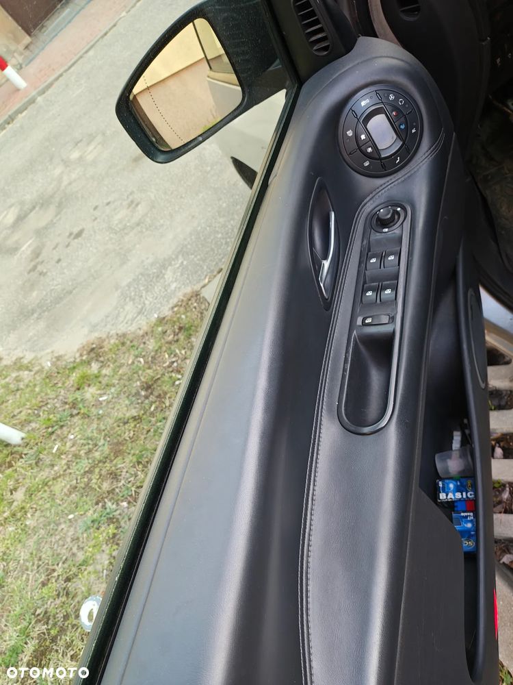 Renault Grand Espace 2.0 dCi FAP Initiale - 17