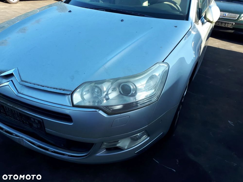 CITROEN C5 II III X7 08-12 2.7 V6 HDI LAMPKA PODSUFITKI OŚWIETLENIE KABINY - 28