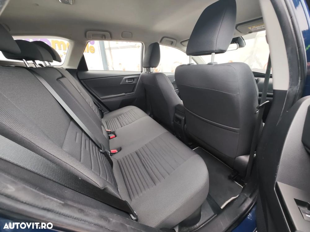 Toyota Auris 1.8 L VVT-i Hybrid Luna - 13