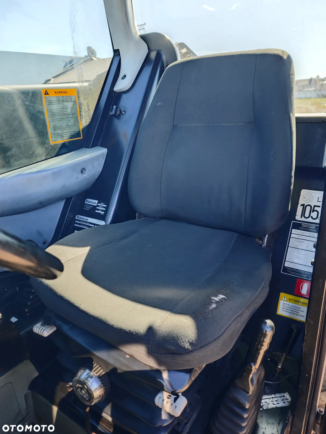 New Holland LM425A - 8