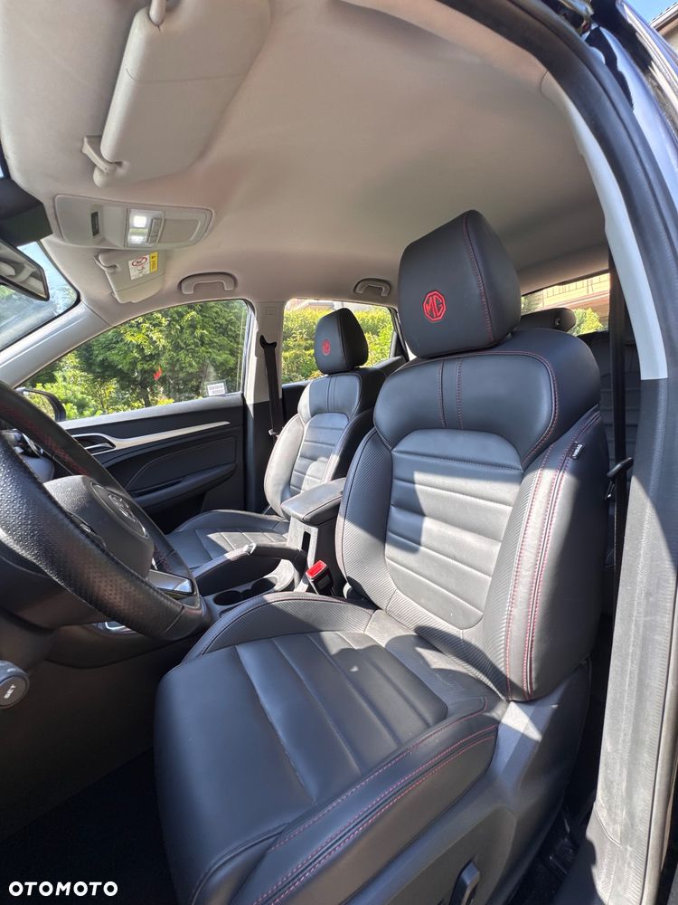 MG ZS ICE 1.5 VTI-tech Luxury - 19