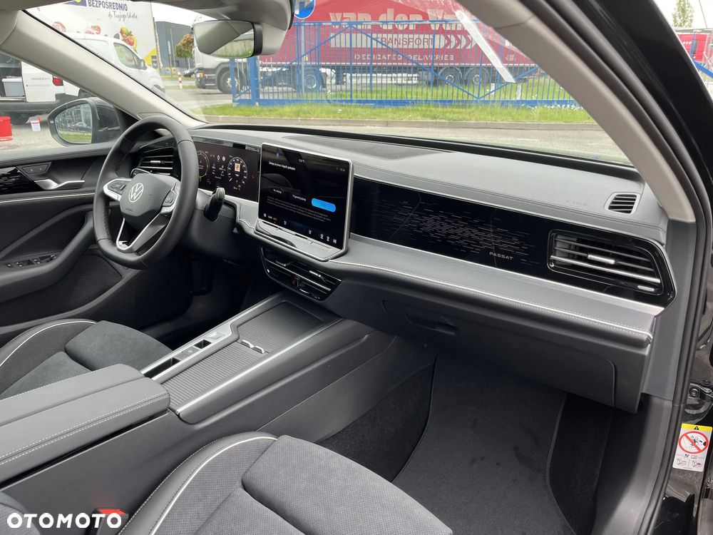 Volkswagen Passat - 24