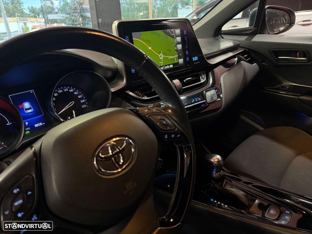 Toyota C-HR 1.8 HSD Exclusive - 28
