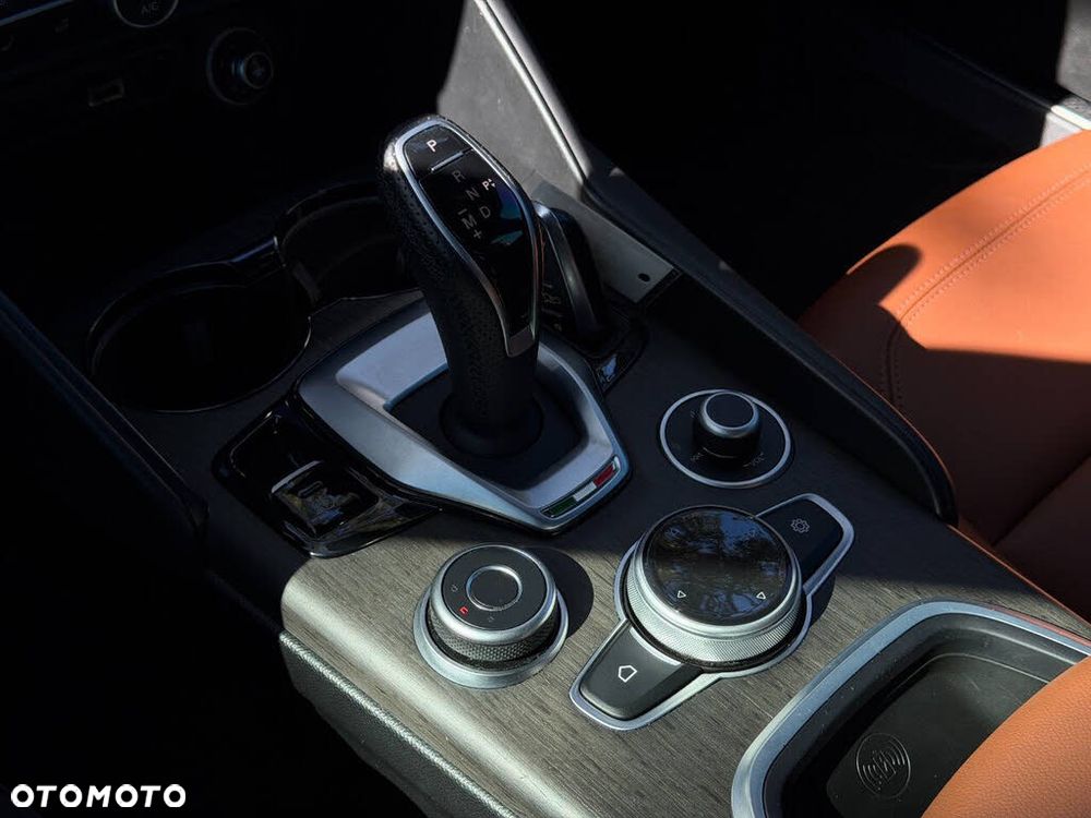 Alfa Romeo Giulia - 22